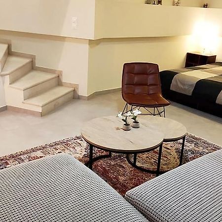 Homel Oasis Central Maisonette 3Bd Garden Patio Kalampaka Exteriör bild